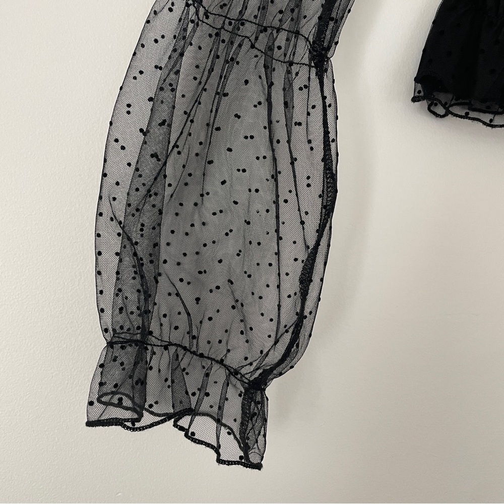 Black Sheer Swiss Dot Puff Long Sleeve Smocked Crop Top Small - Picture 3 of 6